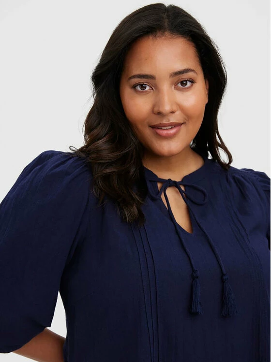 Κουπόνι ✔️ Vero Moda Curve Γυναίκες Καθημερινά Φορέματα Φόρεμα καθημερινό Pretty 10273797 Σκούρο μπλε Regular Fit ⭐ 2 Κουπόνι ✔️ Vero Moda Curve Γυναίκες Καθημερινά Φορέματα Φόρεμα καθημερινό Pretty 10273797 Σκούρο μπλε Regular Fit ⭐ - Image 2