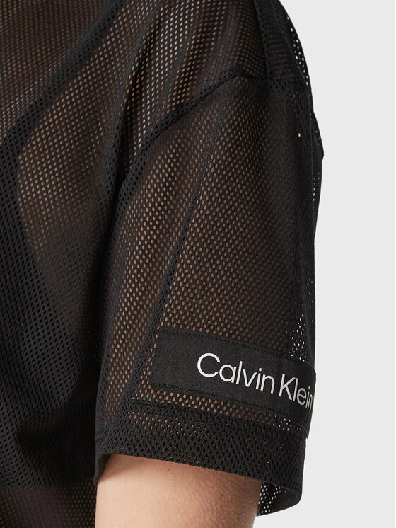 Προϋπολογισμός 🔔 Calvin Klein Swimwear Γυναίκες T-shirts T-Shirt KU0KU00097 Μαύρο Oversize ✨ 4 Προϋπολογισμός 🔔 Calvin Klein Swimwear Γυναίκες T-shirts T-Shirt KU0KU00097 Μαύρο Oversize ✨ - Image 4